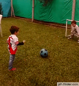 7b791d758c502f3c5699d89436fe53a9.gif đá bab.gif