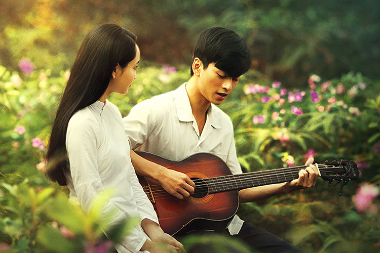 anh-cho-doi-tinh-yeu-mat-biec_045243945.jpg