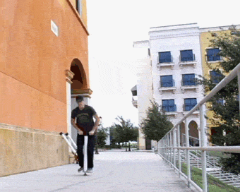 anh-dong-hai-huoc-4.gif
