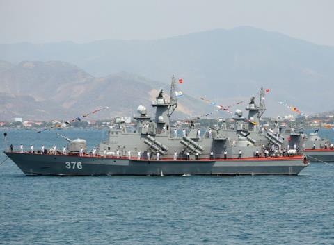 bao-nhat-noi-ve-cong-nghiep-quoc-phong-viet-nam_111452381.jpg