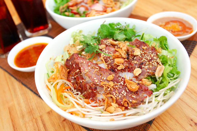 bun-thit-nuong[1].jpg