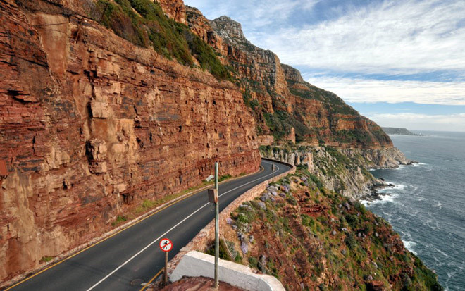 Chapman_Peak_Drive_in_South_Africa_JKHB[1].jpg