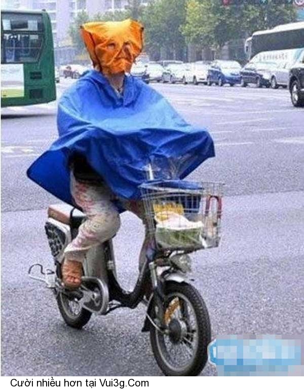 cuoi-nghieng-nga-voi-nhung-hinh-anh-cuc-doc-hai-vai-lua1.jpg