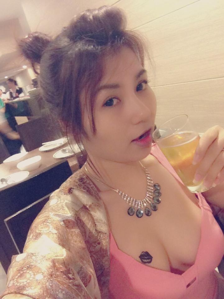 em-gai-ba-tung.jpg