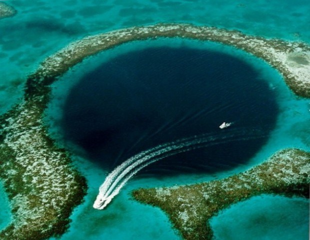 great-blue-holes-634x492-620x481[1].jpg
