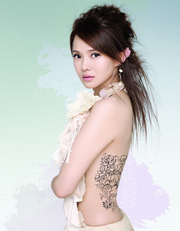 hinh-xam-cua-my-nhan-hoa-ngu3.jpg