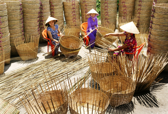 lc3a0ng-nghe1bb81-mc3a2y-tre-c491an-the1baa1ch-ce1baa7u-1[1].jpg