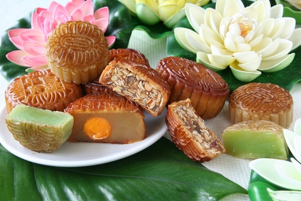 tinhhoa.net-HdhMBq-mam-co-don-tet-trung-thu-cua-cac-nuoc-chau-a[1].jpg