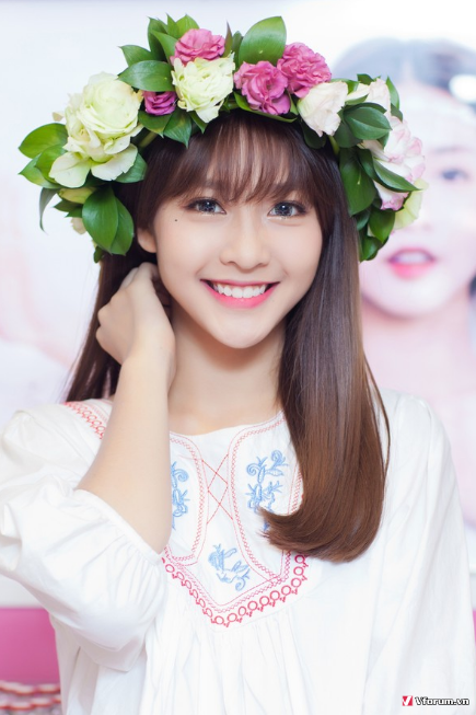 top-nhung-hinh-anh-gai-dep-gai-xinh-nhat-hien-nay-1.png