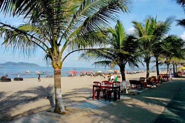 ve-may-bay-di-nghe-an-gia-re-2-e1420271960521[1].jpg