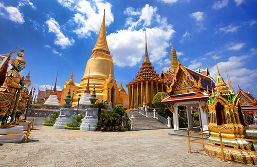Wat-Phra-Kaew[1].jpg