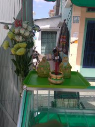 Cơm gạo qua ngày