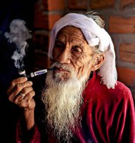 Cụ già sắp chết