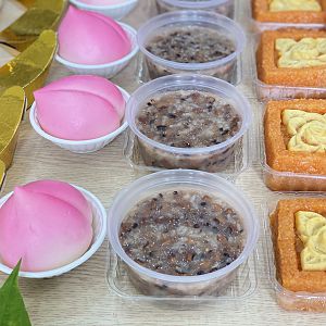 Xôi cúng đầy tháng thôi nôi bé trai bé gái