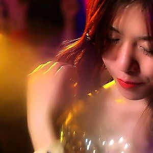 [Official MV] Câu Chuyện Tình Yêu (Love Story) - Amanda Baby ft. Yanbi [HD 1080p] - YouTube