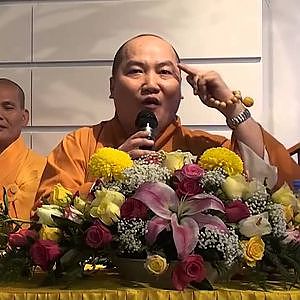 Buồn đáng sợ hơn cả cái chết    Thích Phước Tiến 2 - YouTube