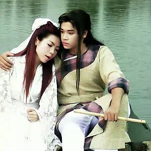 Ký Ức Vầng Trăng - Trương Ỹ Vân  [Official MV] - YouTube