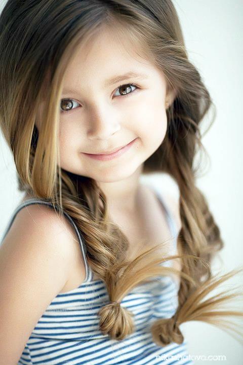 Baby-cute-eyes-girl-golden-Favim.com-427005[1]