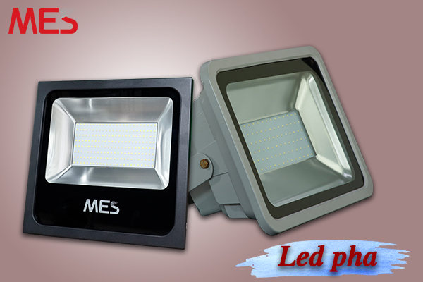Chuyên-cung-cấp-đèn-pha-led-chính-hãng